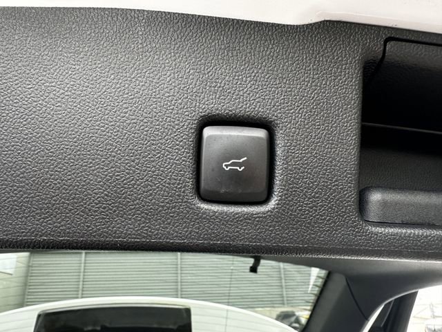 Certified 2022 Ford Escape SE w/ Convenience Package AWD/4WD image 44