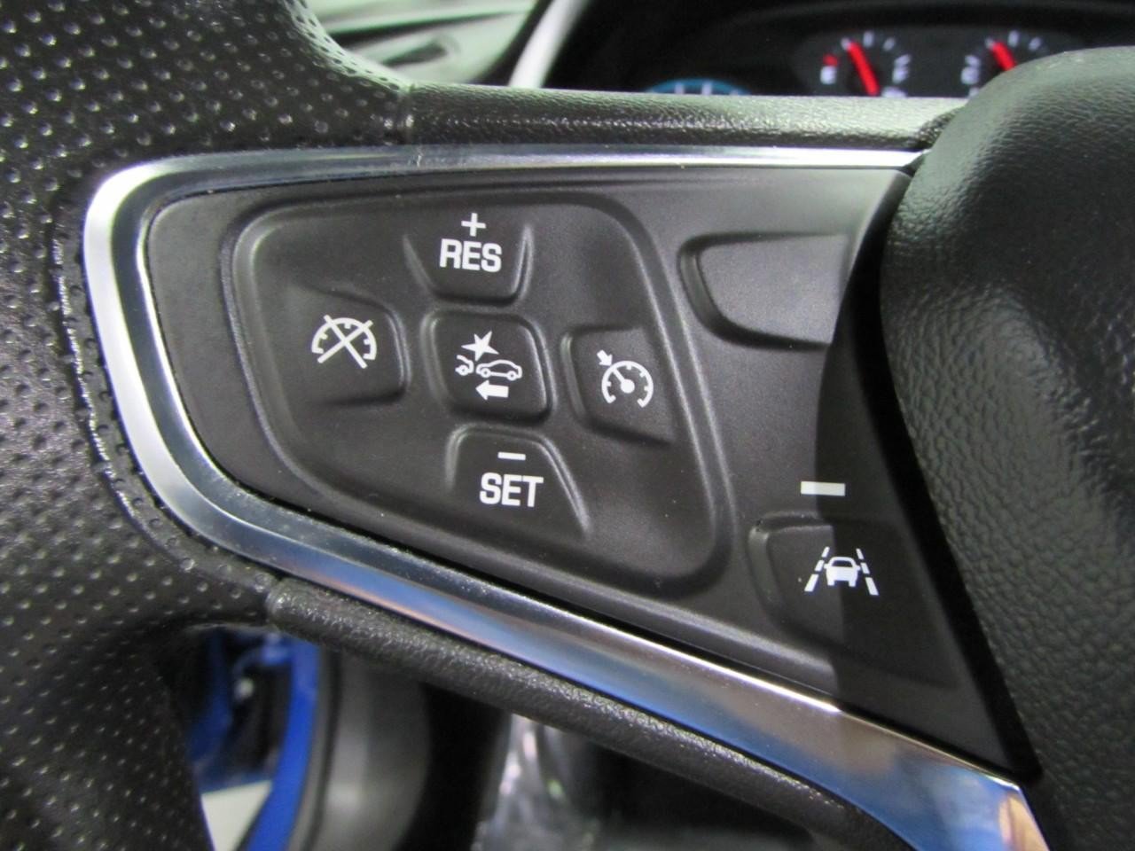 Used 2023 Chevrolet Malibu LT FWD image 24