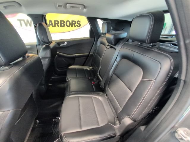 Certified 2023 Ford Escape Platinum AWD/4WD image 27