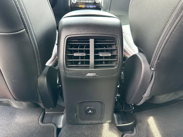 Certified 2025 Ford Escape ST-Line Elite w/ Premium Technology Package AWD/4WD image 23