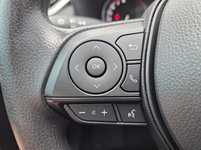 Used 2025 Toyota RAV4 XLE w/ Convenience Package FWD image 29