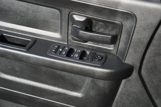 Used 2020 RAM 5500 Tradesman w/ Safety Group image 30