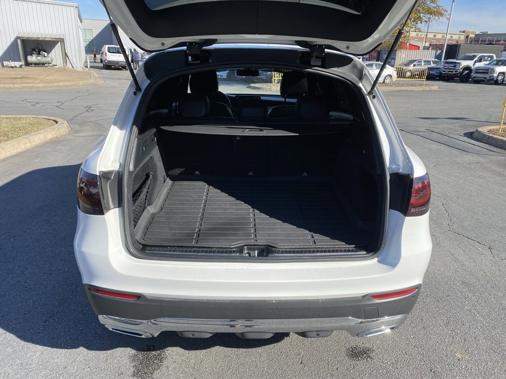 Used 2021 Mercedes-Benz GLC 300 image 9