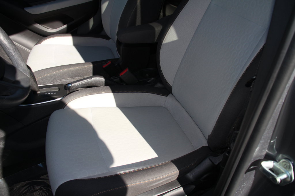 Used 2020 Chevrolet Trax LS w/ Tint and Cruise Package FWD image 22