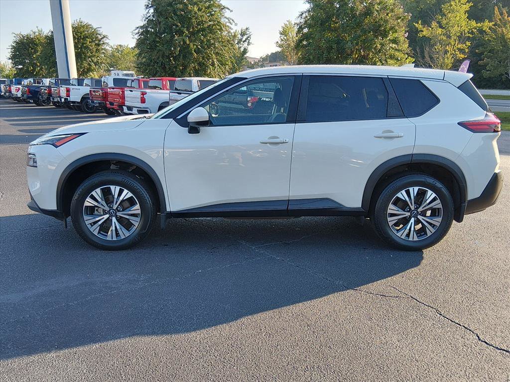Used 2023 Nissan Rogue SV AWD/4WD image 7