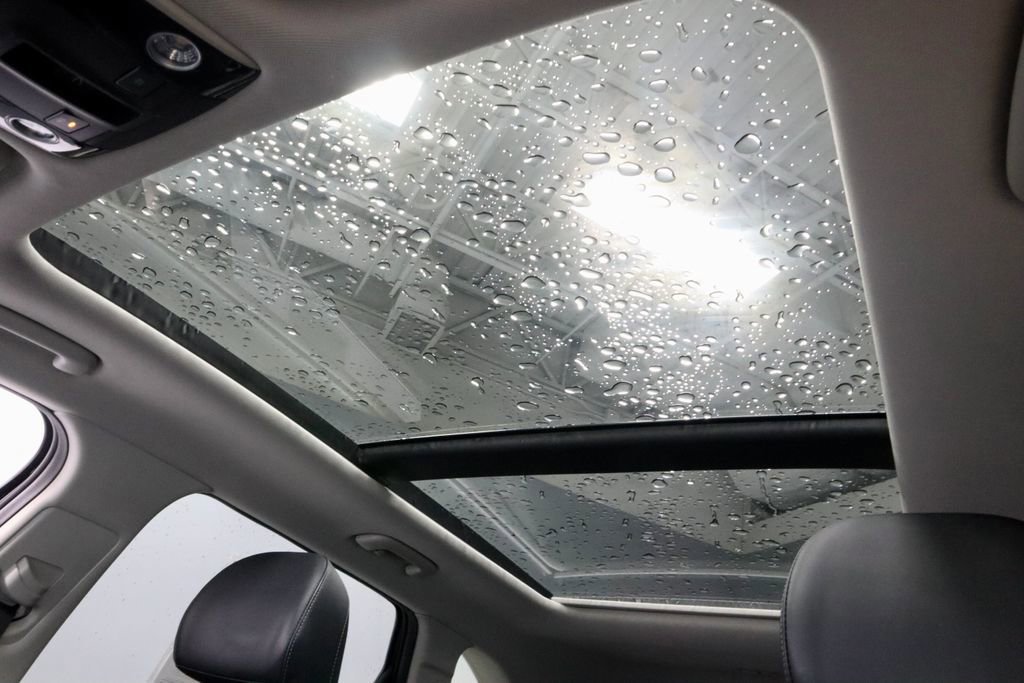 Used 2022 Kia Sorento EX w/ Panoramic Sunroof Package image 35