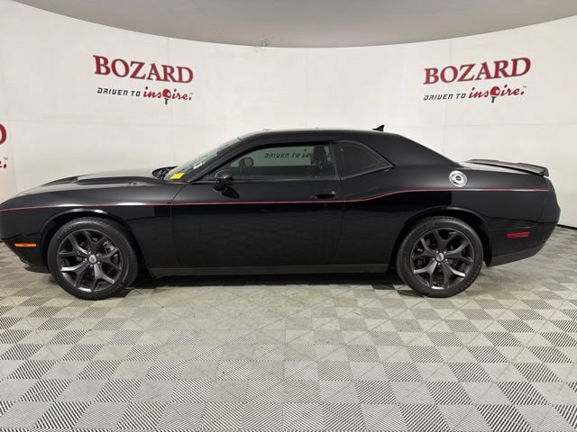 Used 2018 Dodge Challenger SXT Plus RWD image 5