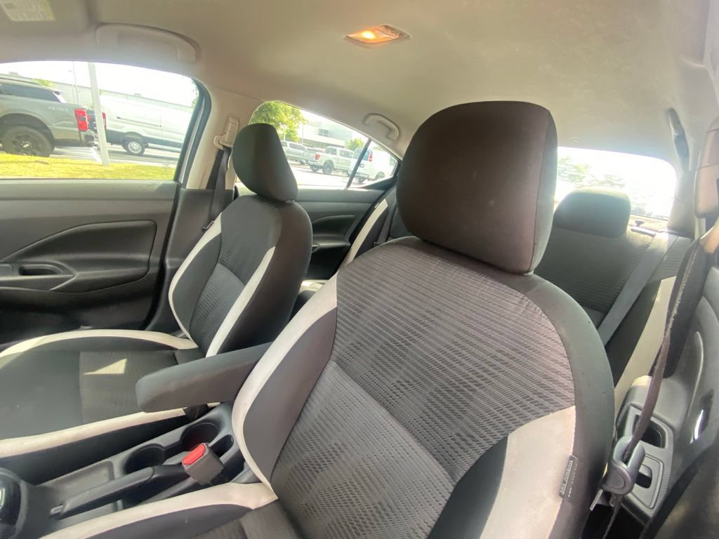 Used 2020 Nissan Versa SV FWD image 20