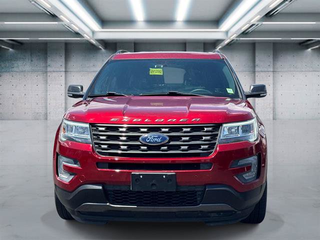 Certified 2017 Ford Explorer XLT w/ Equipment Group 202A AWD/4WD image 24
