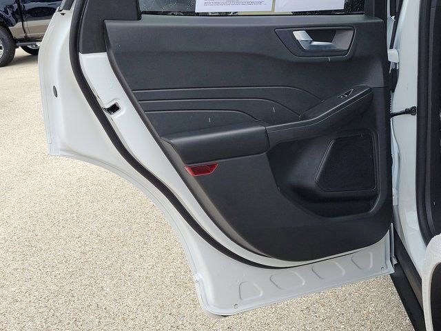 Certified 2023 Ford Escape ST-Line w/ Tech Pack #1 FWD image 15