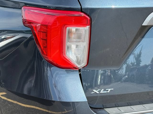 Certified 2023 Ford Explorer XLT w/ Equipment Group 202A AWD/4WD image 30