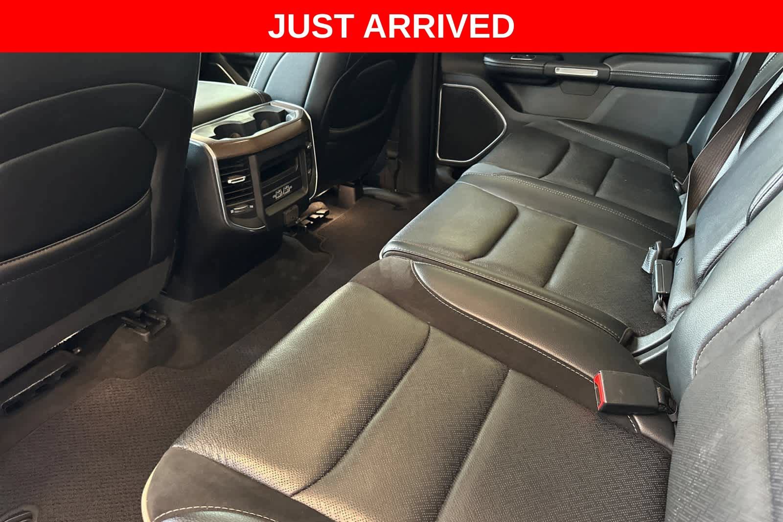 Used 2022 RAM 1500 Laramie AWD/4WD image 4