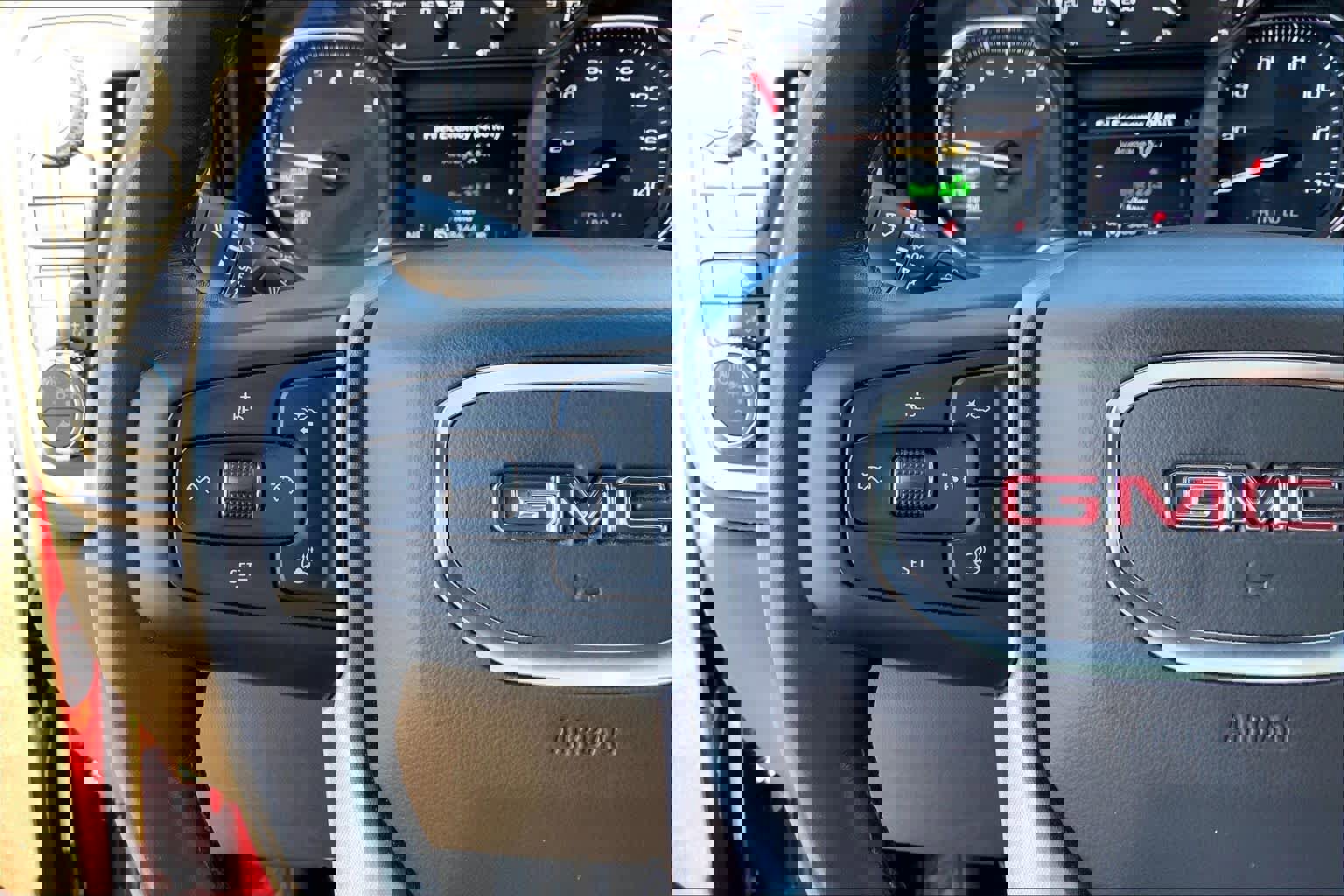 Used 2020 GMC Sierra 1500 SLT image 23