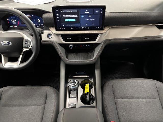 Certified 2025 Ford Explorer Active image 17