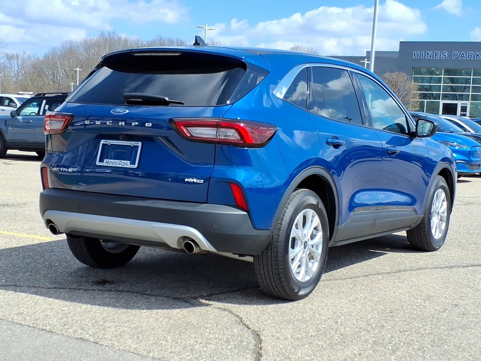 Certified 2023 Ford Escape Active w/ Tech Pack #1 AWD/4WD image 7