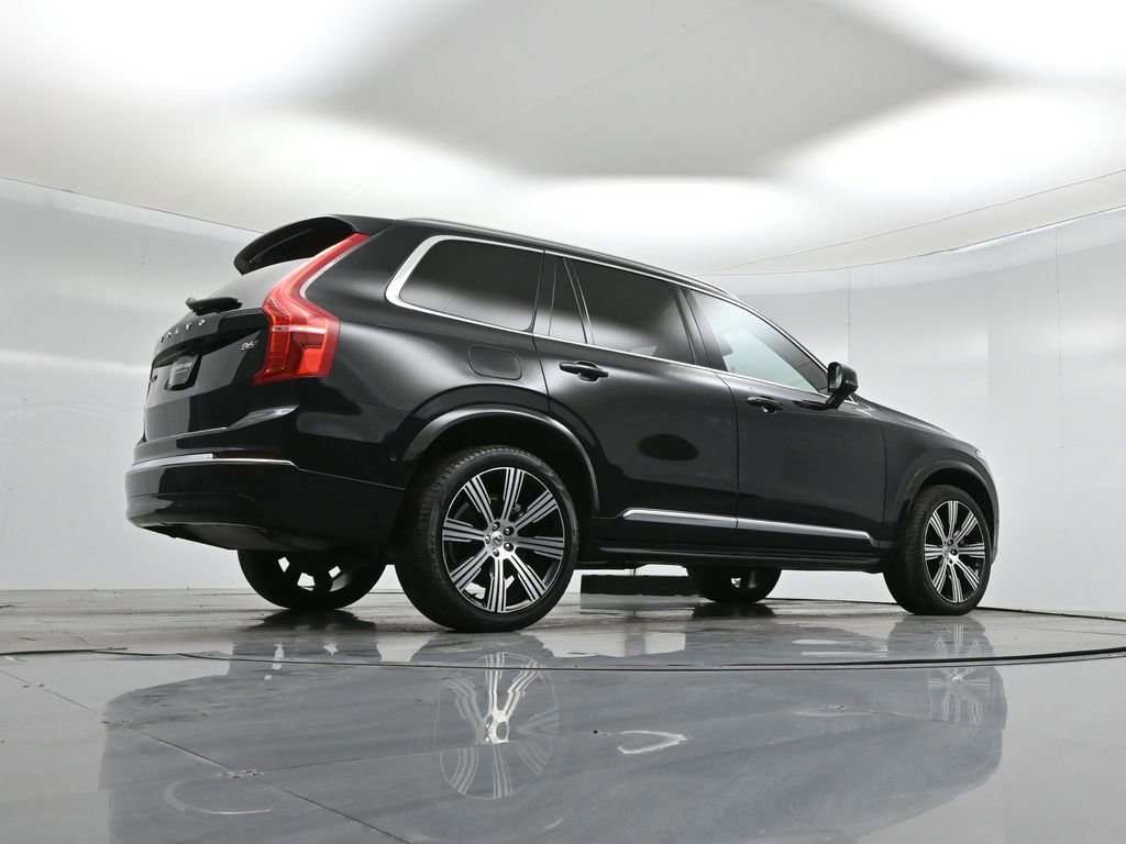 Used 2023 Volvo XC90 B6 Ultimate w/ Protection Package Premier image 15
