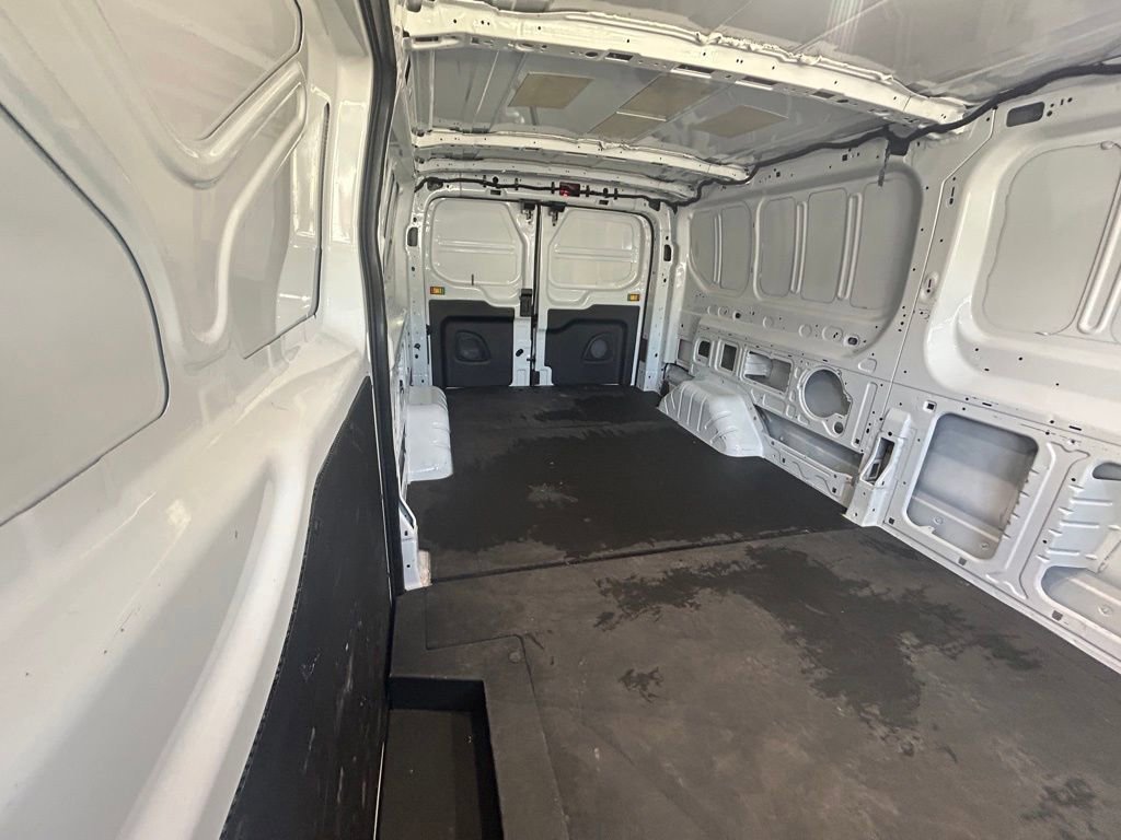 Certified 2024 Ford Transit 350 Low Roof image 29