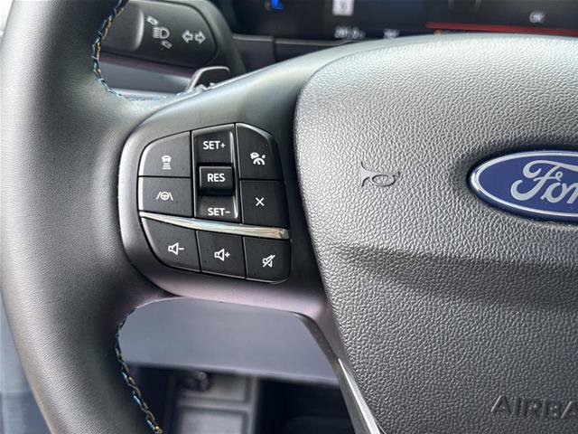 Certified 2025 Ford Maverick Lobo AWD/4WD image 20