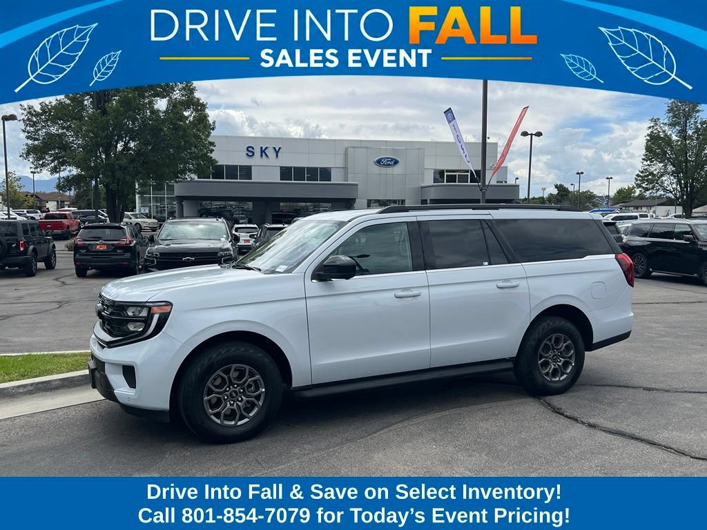 Certified 2025 Ford Expedition Platinum AWD/4WD image 1