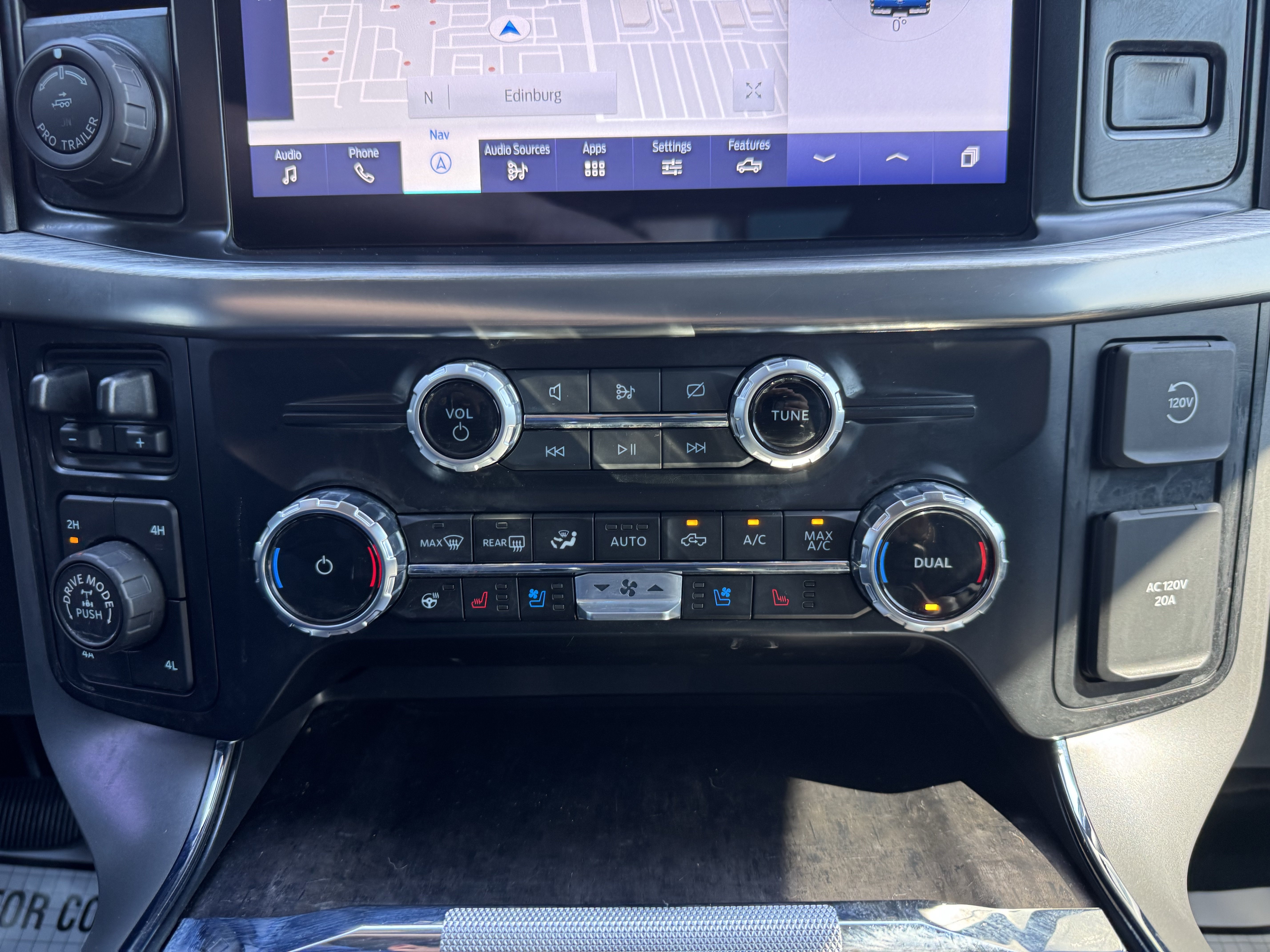 Certified 2023 Ford F150 Lariat w/ Equipment Group 502A High AWD/4WD image 15