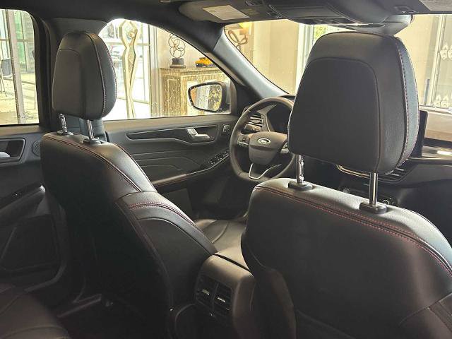 Certified 2025 Ford Escape ST-Line Elite w/ Premium Technology Package AWD/4WD image 27