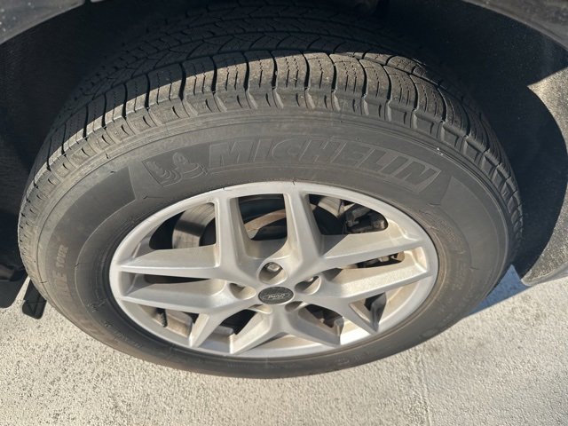 Certified 2024 Ford Edge SEL image 9