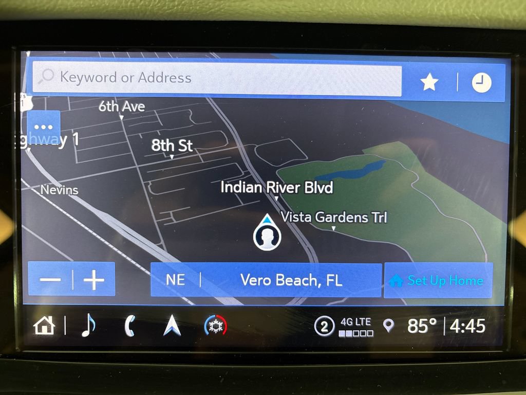 Used 2024 Cadillac XT6 Premium Luxury w/ Technology Package FWD image 25