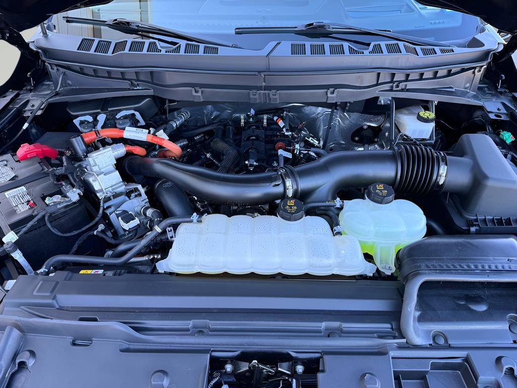 Certified 2024 Ford F150 Platinum w/ Equipment Group 702A High image 15