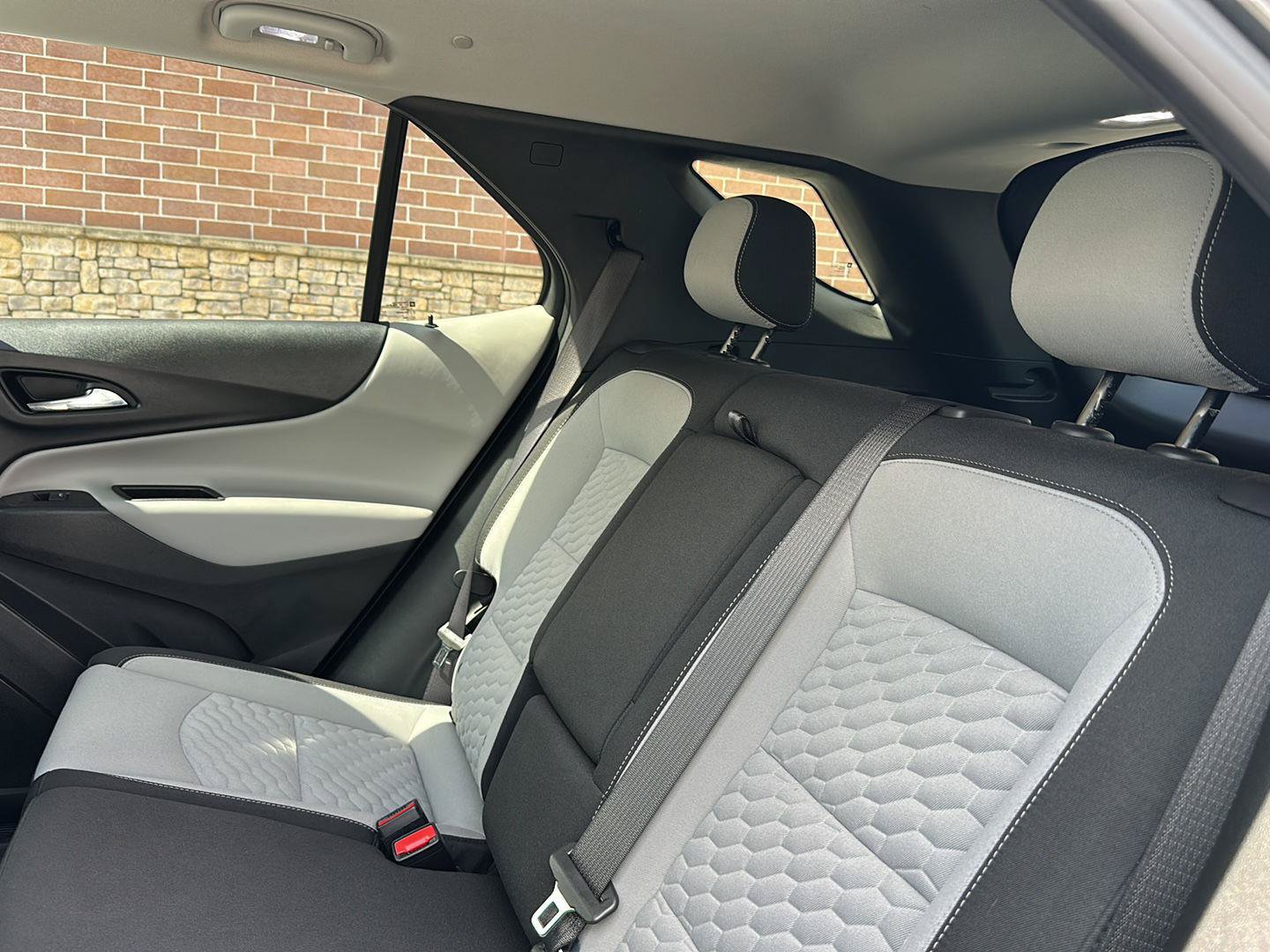 Used 2021 Chevrolet Equinox LT FWD image 24
