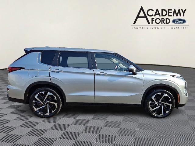 Used 2022 Mitsubishi Outlander ES image 5