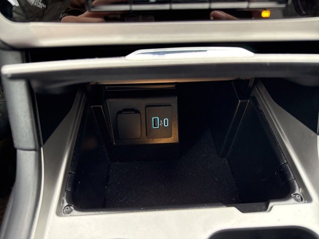 Certified 2021 Ford Explorer XLT image 25