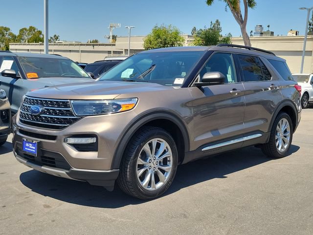 Certified 2021 Ford Explorer XLT w/ Equipment Group 202A RWD image 30