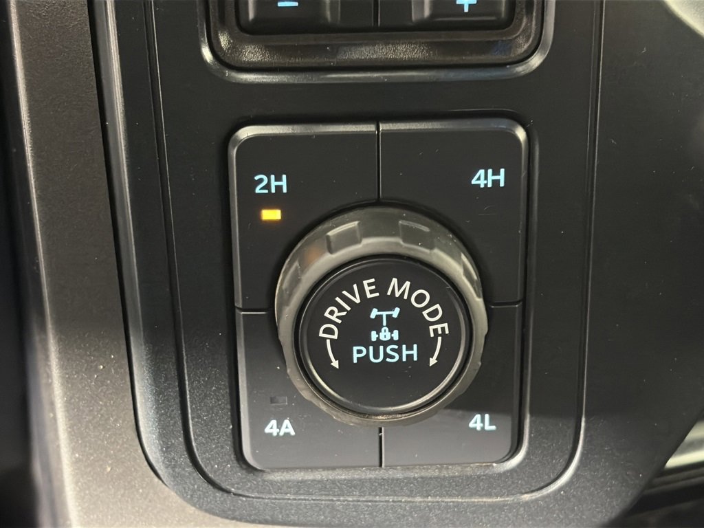 Certified 2025 Ford F150 Lariat w/ FX4 Off-Road Package image 23