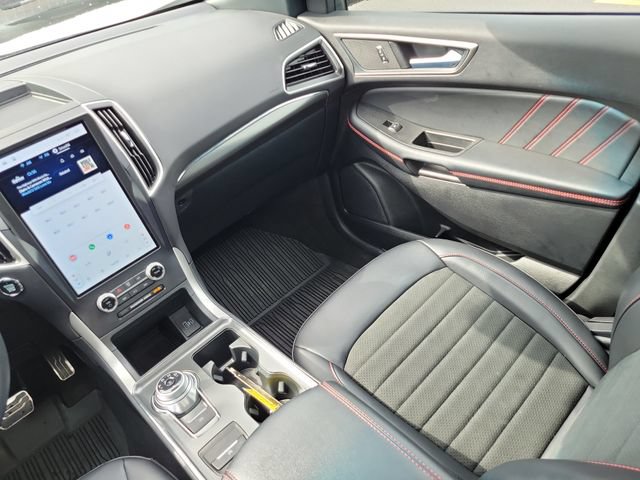 Certified 2024 Ford Edge ST-Line AWD/4WD image 32