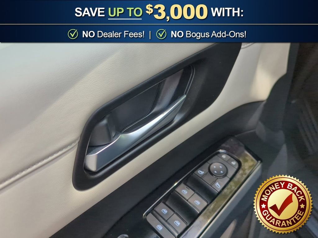 Used 2023 Nissan Pathfinder SL AWD/4WD image 16