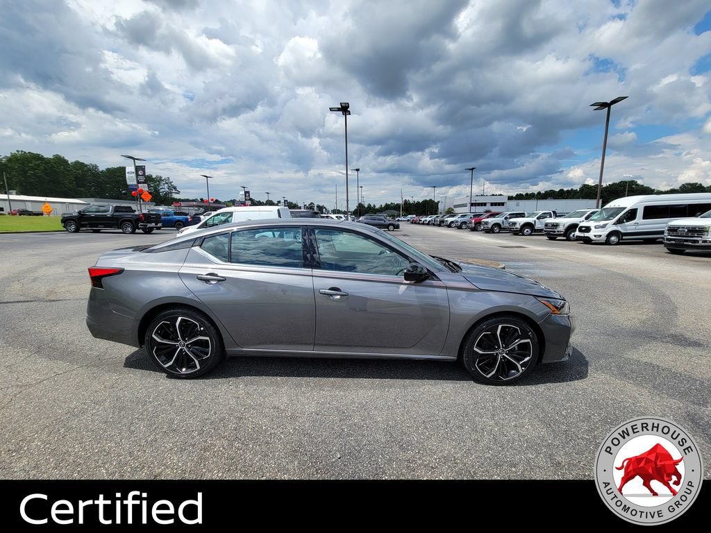 Used 2024 Nissan Altima 2.5 SR FWD image 6