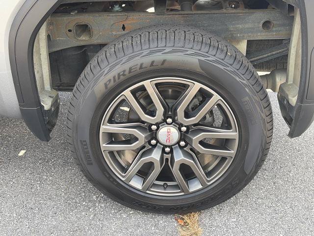 Used 2022 GMC Sierra 1500 AT4 w/ AT4 Premium Package AWD/4WD image 21