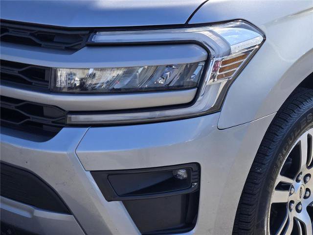Certified 2022 Ford Expedition XLT RWD image 10