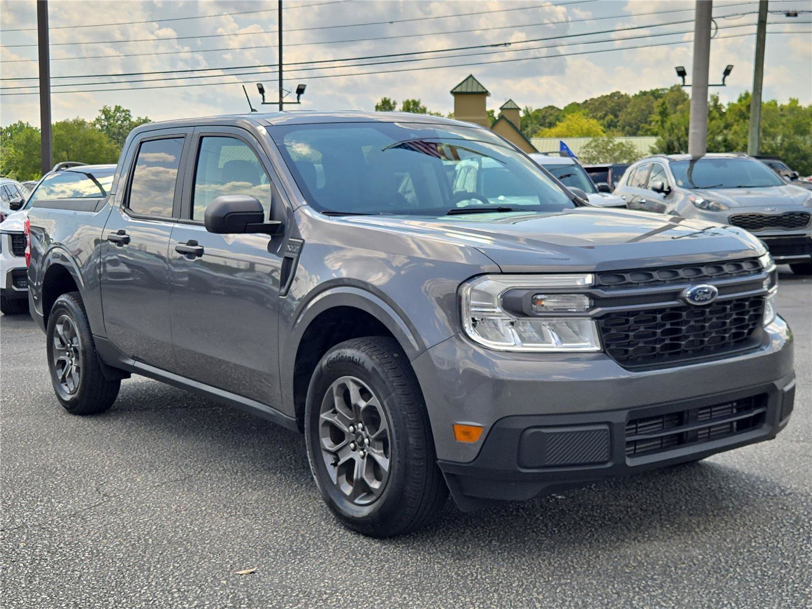 Certified 2023 Ford Maverick XLT FWD image 4