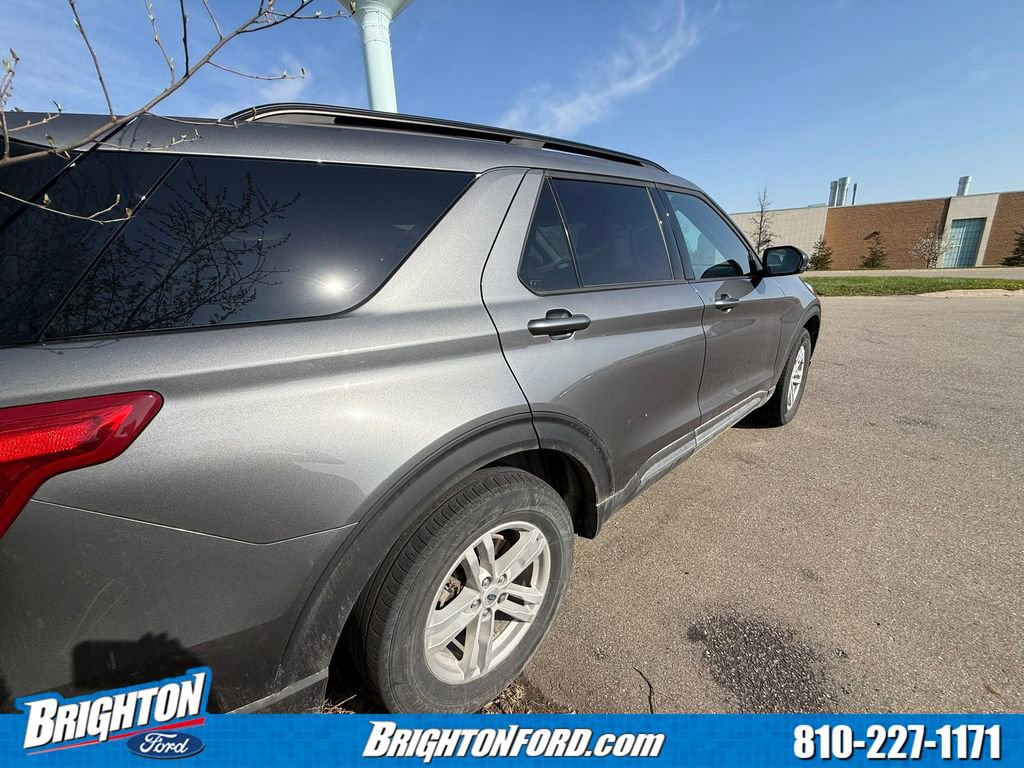 Certified 2024 Ford Explorer XLT w/ Equipment Group 202A AWD/4WD image 6