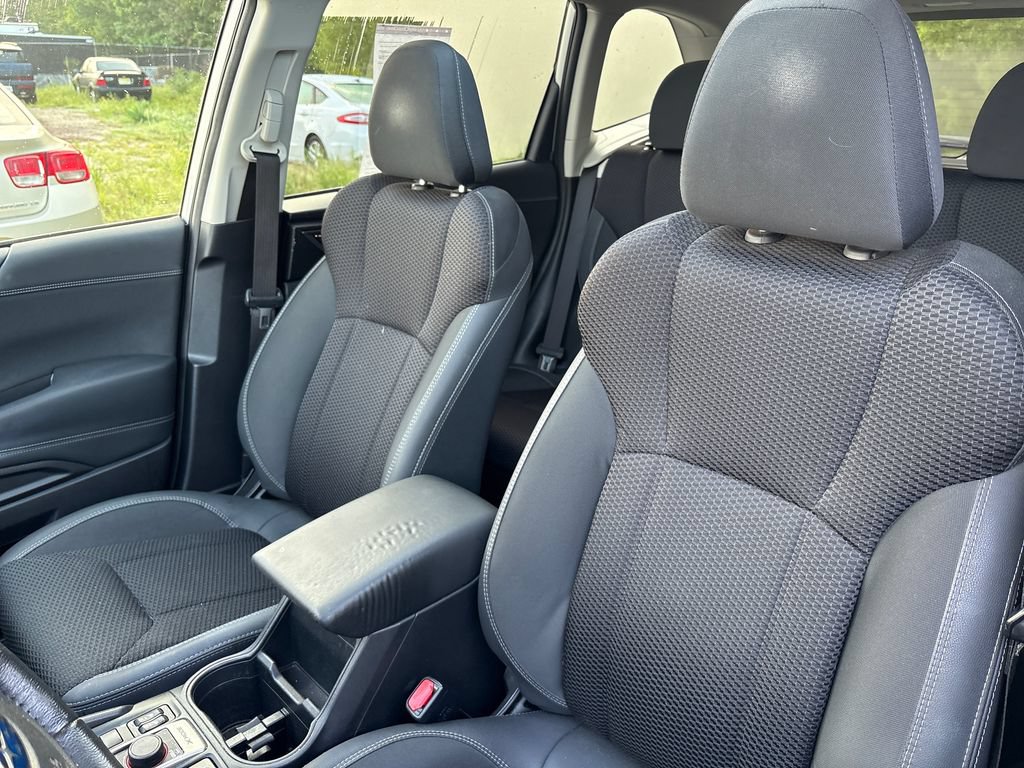 Used 2019 Subaru Forester Premium w/ All-Weather Package AWD/4WD image 10