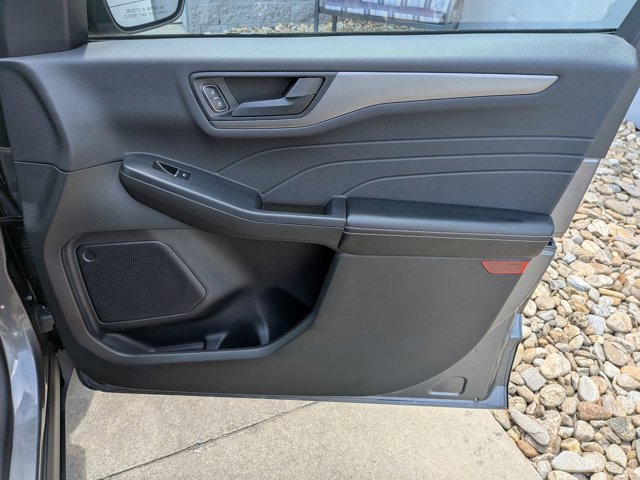 Certified 2024 Ford Escape Active w/ Cold Weather Package FWD image 34