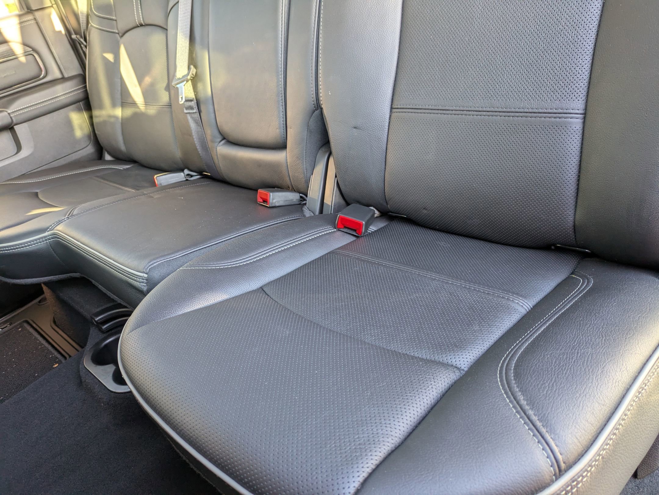 Used 2024 RAM 2500 Limited image 30