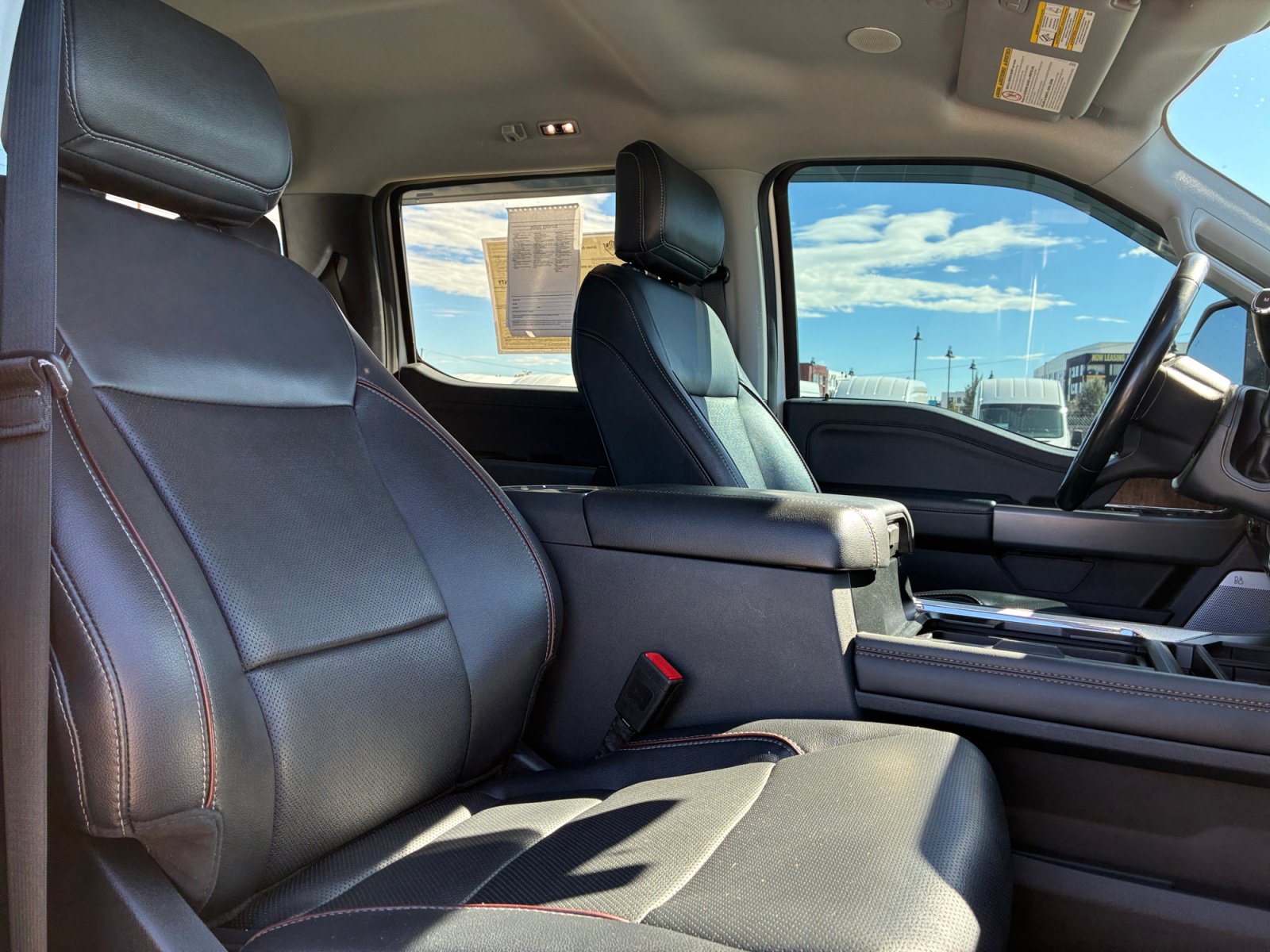 Certified 2024 Ford F250 Lariat w/ Lariat Ultimate Package AWD/4WD image 19