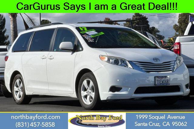 Used 2017 Toyota Sienna LE