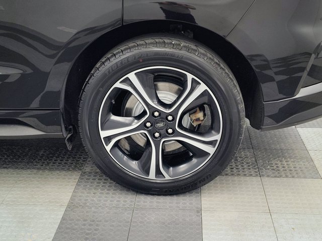 Certified 2019 Ford Edge ST w/ Convenience Package AWD/4WD image 15