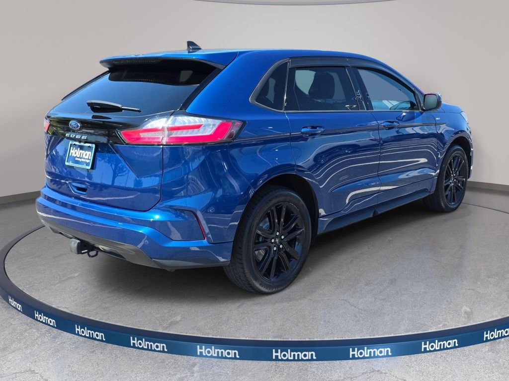 Certified 2023 Ford Edge ST-Line w/ Class II Trailer Tow Package AWD/4WD image 5