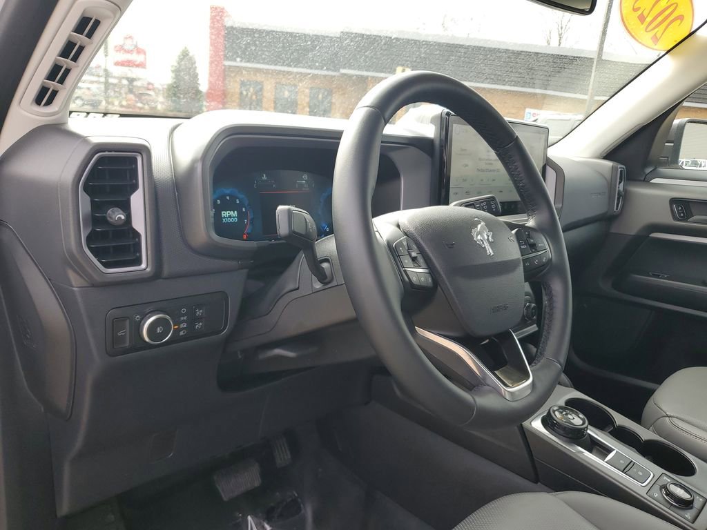 Certified 2025 Ford Bronco Sport Badlands AWD/4WD image 16
