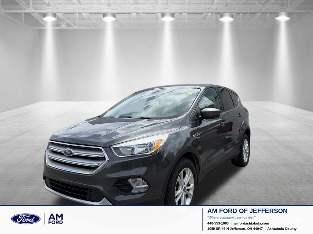 Certified 2019 Ford Escape SE FWD image 1