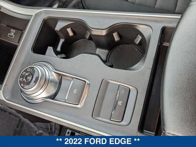 Certified 2022 Ford Edge SE w/ Black Appearance Package AWD/4WD image 18